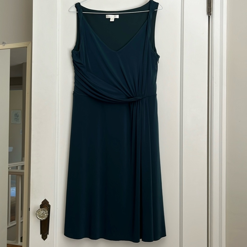 Ann Taylor dress. Size 10. Knee-length. Silky knit. Perfect for weddings.